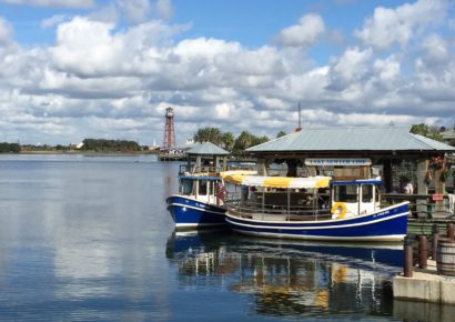 Doggy Cruise at Lake Sumter