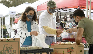 Lady Lake Farmers Market returning for Valentine’s Day