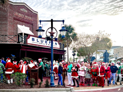 SantaCon Splendor: The Villages Celebrate with Cheer and Charity